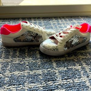 Size 5 I.N.C TENNIS SHOES (Never worn)